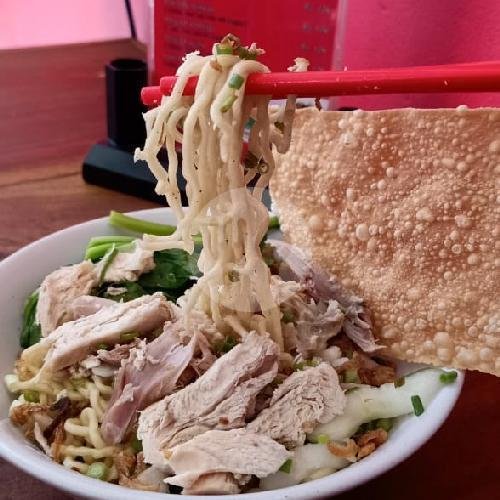 Bakmie Sukses menu Bakmie Panjang Umur, Jimbaran