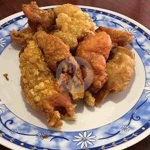 Kerupuk Kulit Ayam menu Warung Mertanadi, Tukad Yeh Aya