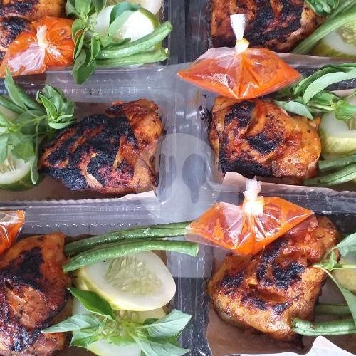 Bebek Bakar menu Warung Bebek Mpok, Batu Layar