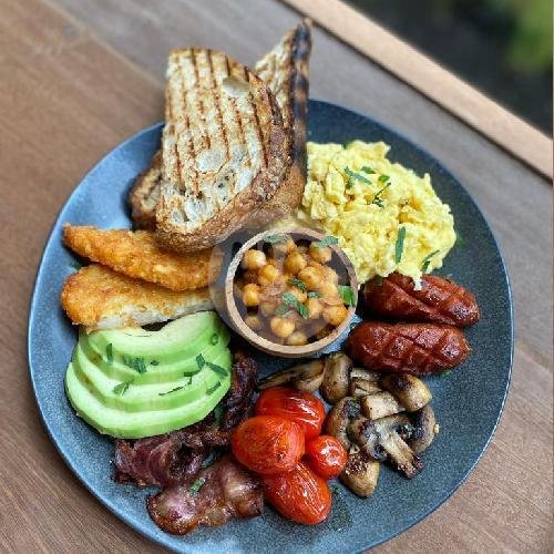 Surfer Big Breaky menu Noah Cafe, Jalan Pantai Pererenan No 60