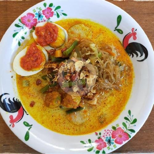 A Heartwarming Culinary Journey at Medan 88 II, Sidakarya