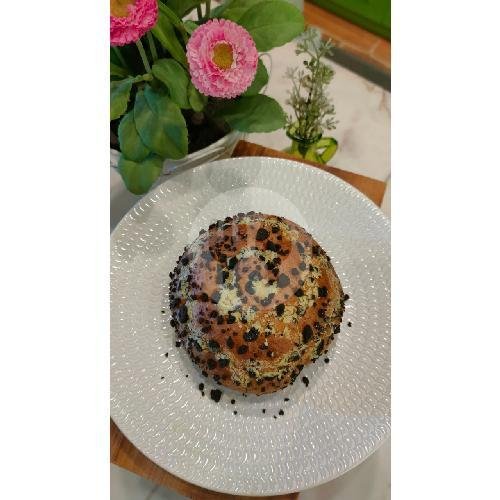 Nutella Oreo Bun menu Bale Jaje Bakery, A. A Gede Ngurah