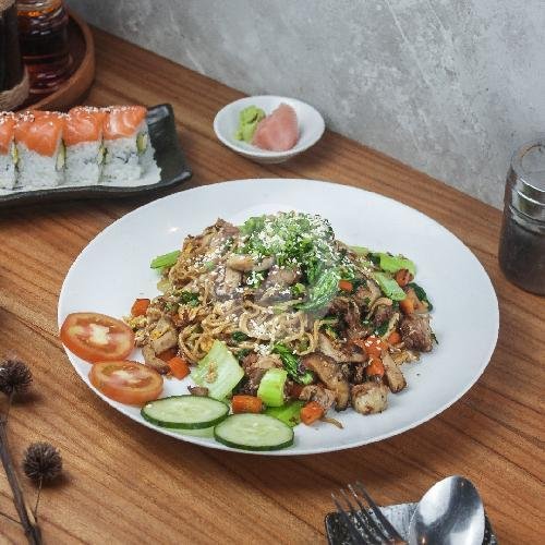 Yakisoba Beef menu URU Ramen Sushi Garden, Ungasan Uluwatu