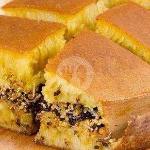 Cokelat Kacang Susu menu Martabak Delia, Tukad Petanu