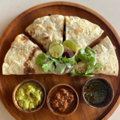 Quesadillas Beef Brisket menu Sinaloa, Legian