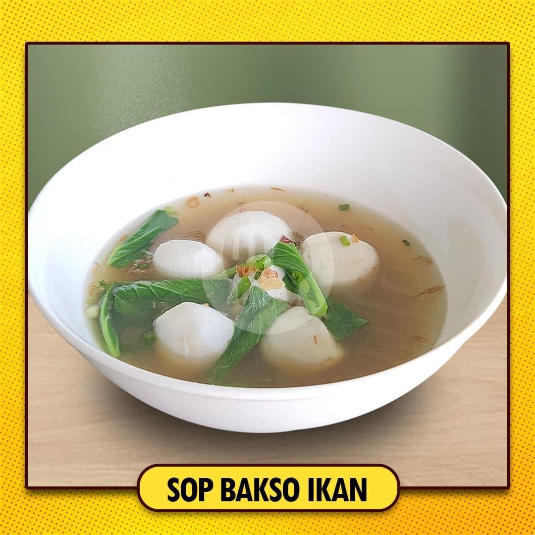 Sop Bakso Ikan menu Kwetiau Beras 88, Sanur