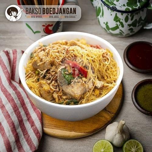 Bihun Goreng Urat Boedjangan menu Bakso Boedjangan, Jimbaran