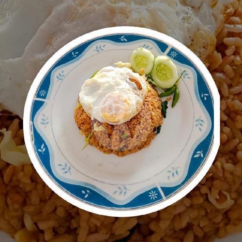 Nasi Goreng Ayam menu Warung Pak Dwi, Kerobokan