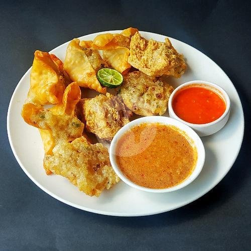 Delicious Discoveries at Batagor & Siomay Seblak Bitetagor in Denpasar