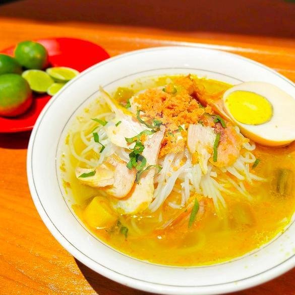 Soto Ayam Cak Man: A Culinary Adventure in Denpasar, Bali