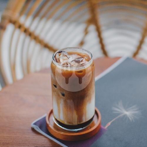 Es Kopi Gula Aren menu Inlaws Coffee, Denpasar