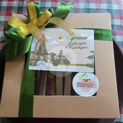 Hampers Sate Ayam dan Ayam Betutu (Pesan Terlebih Dahulu) menu Nasi Ayam Betutu Bu Kadek Wati, Gatot Subroto Tengah