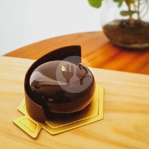 Chocolate Mousse Cake menu Bettybake Bakery & Coffee, Sanur