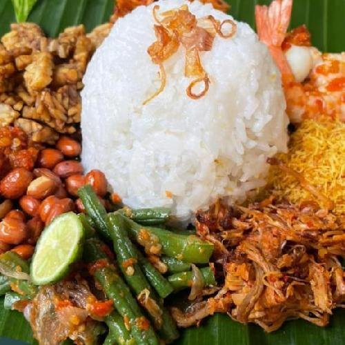 Nasi Jinggo Jumbo menu Dapur Ocha, Kerobokan Bali