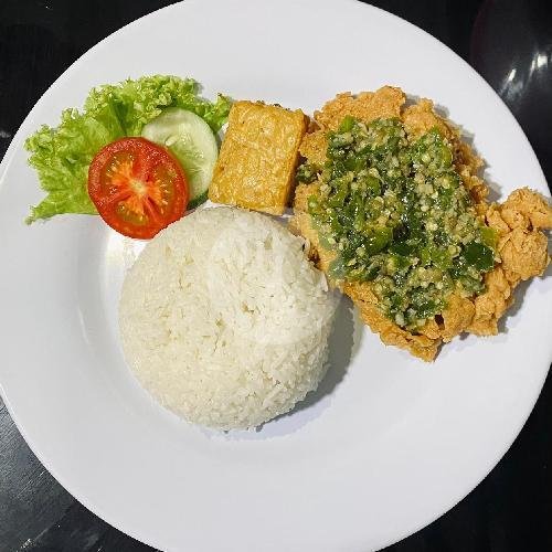 Ayam Geprek Sambal Ijo menu Kedai Gami Ayam, Kuta Utara, Kerobokan, Bali