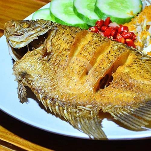Paket Gurami Goreng menu Lalapan Sambal Ijo Kedonganan, Jimbaran