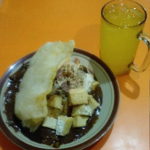 Hemat 2 menu Tipat Tahu Grenceng, Sutomo
