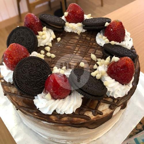 Cake 18cm Tiramisu menu Cinnamon Cake Renon, Denpasar Timur