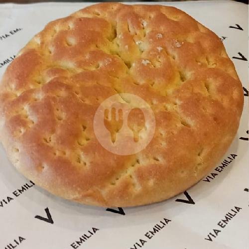 Focaccia Round (+/- 300gr) menu Via Emilia Bali, Canggu