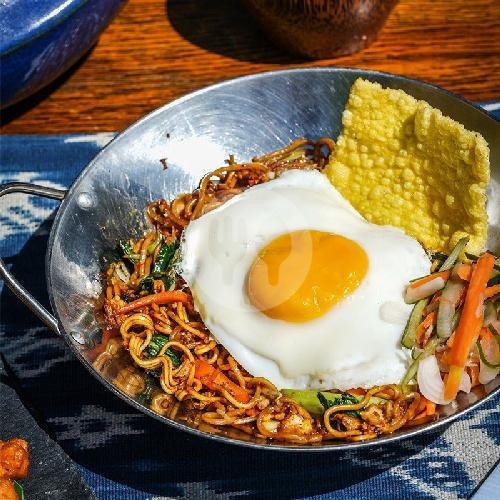 Mie Goreng menu Waroeng Bernadette