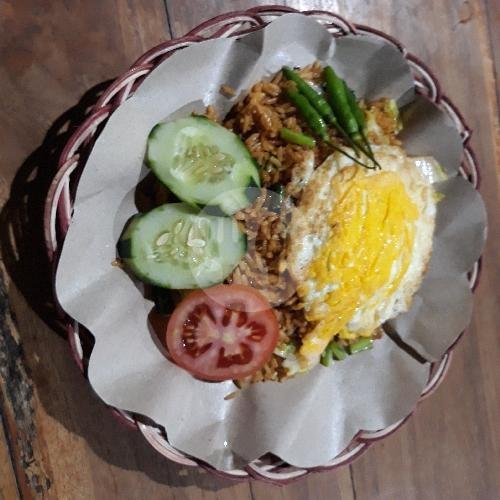 Nasi Goreng Telur (Egg fried rice) menu Warung Ramadhan, Raya Semat