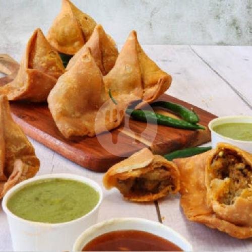 Samosa (3pcs) menu Udupi Bali Sunshine, Pratama Raya