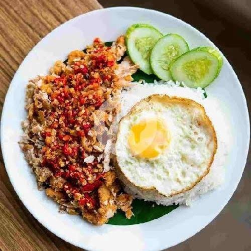 Nasi Telur Ayam Geprek menu Ayam Geprek & Nasi Telur Si Ndoweeer, Pulau Galang
