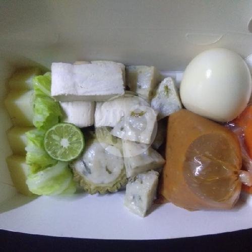 SIOMAY KOMPLIT menu Siomay Ummu Daffa, Denpasar