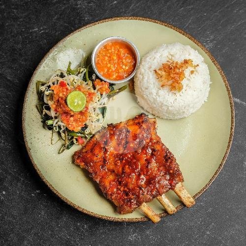 Iga Bakar Bumbu Pedas menu The Old Champ Cafe, Merdeka