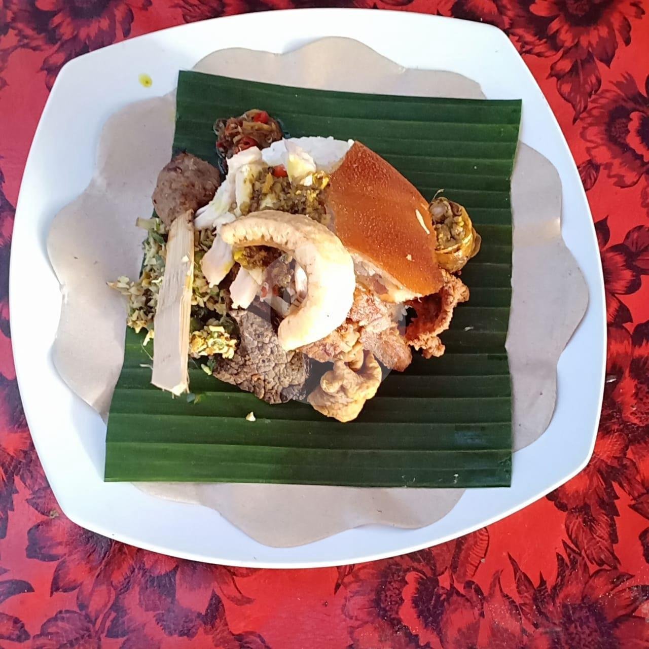 Nasi Babi Guling Besar menu Warung Wenten Babi Guling, Batubulan