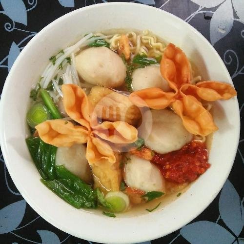Bakso Ayam menu Yamuna Bakso Balung Sapi, Gn. Agung