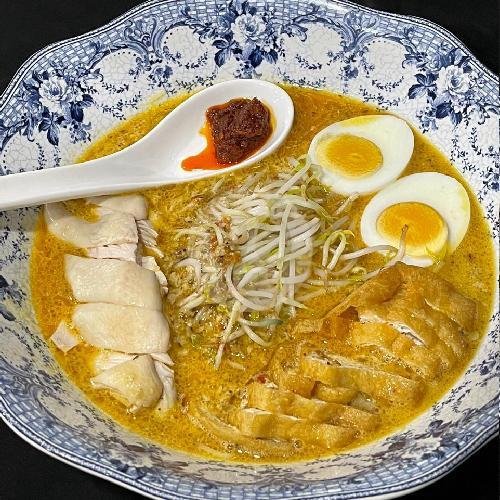 Chicken Laksa menu Newton Circus by Dapur Panda, Kuta