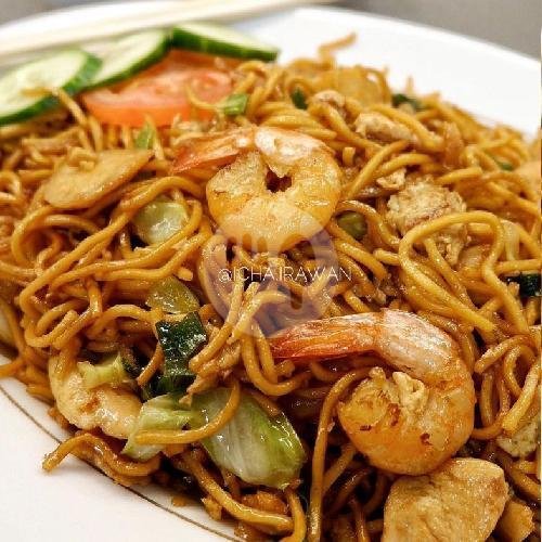 Mie Goreng Udang menu Sop Kepala Ikan Yanbenjo, Kerobokan