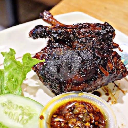 Bebek Bakar Madu menu Food Table, Hos Cokroaminoto