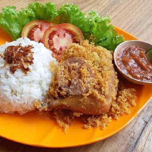 Paket Ayam Goreng Kremes + Nasi menu Ayam Bakar Ayam Kremes Kedai 007, Padangsambian