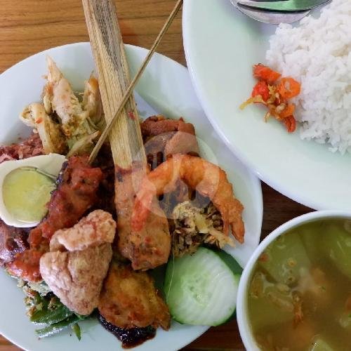 Nasi Campur Babi Special Pisah menu Warung Setiabudi Masakan Khas Bali, Cokroaminoto