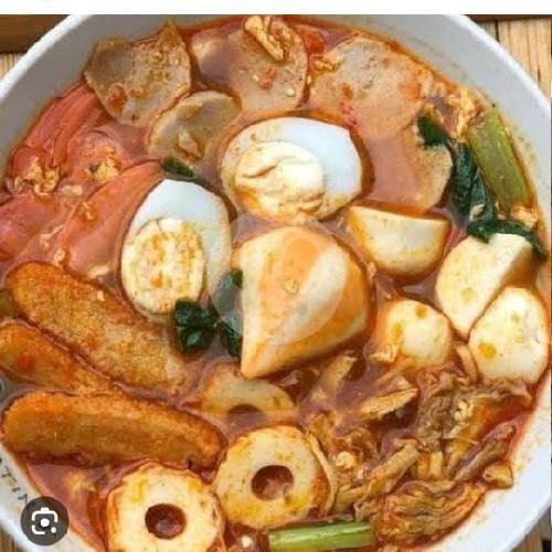A Culinary Adventure at Seblak Prasmanan Teh Indri: A Must-Visit Eatery in Bali