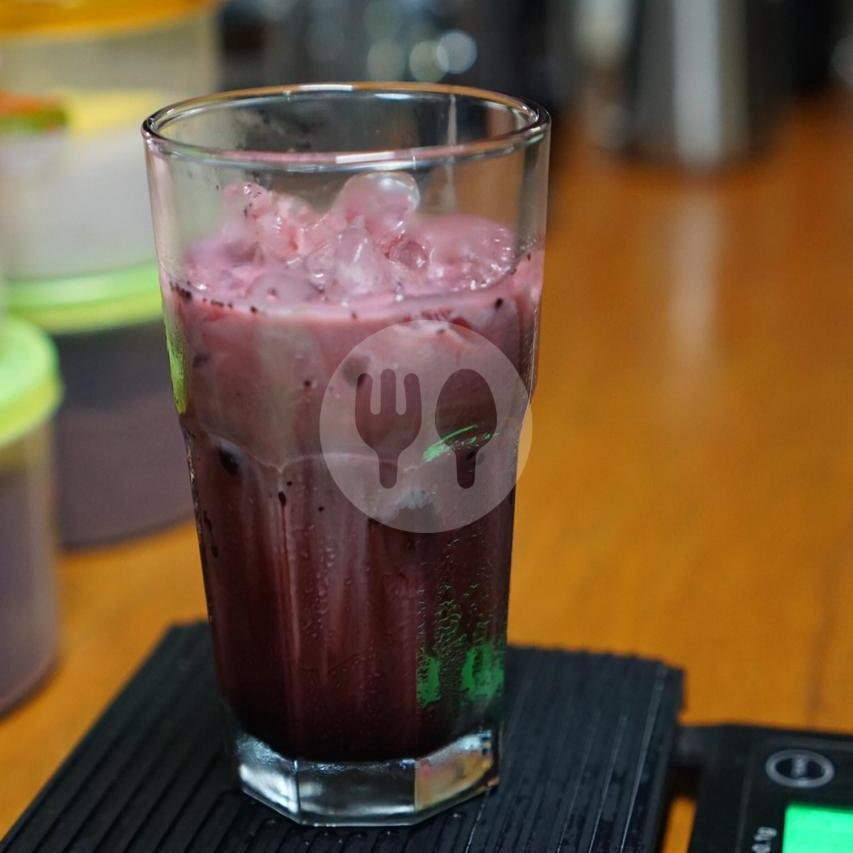 Es Red Velvet menu Sekopi Renon
