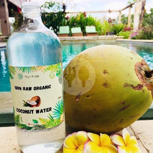 Coconut Water 1L menu Putri Fresh Organic, Mengwi