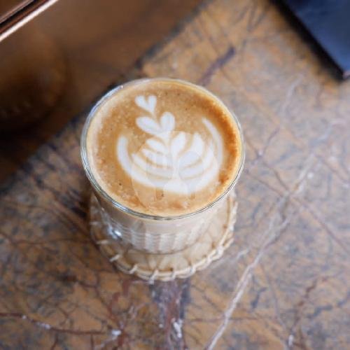 Latte menu The Hula, Pantai Pererenan