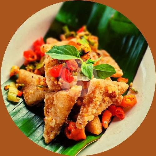 Tahu Krispi Pedas menu Utama Cafe & SportBar, Renon