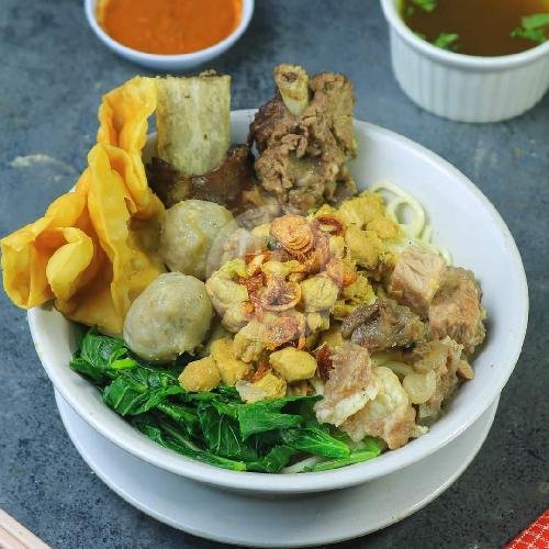Mie Ayam Bebalung Komplit menu Sukma Rasa Soto, Babakan
