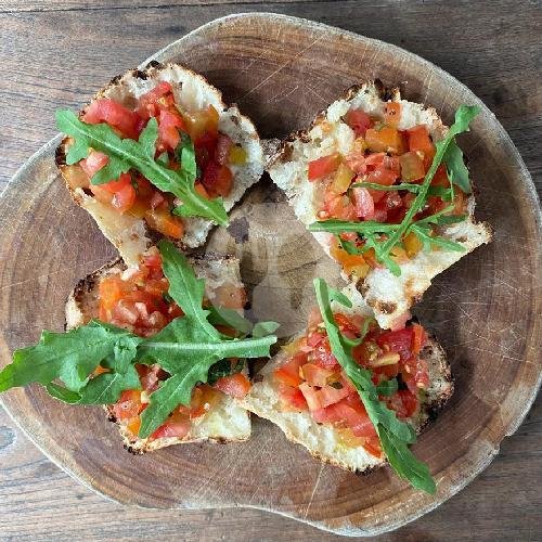 Bruschetta menu Pizza Fabbrica, Canggu