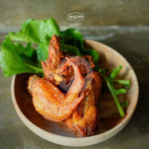Classic Wings menu Wacko Burger, Drupadi