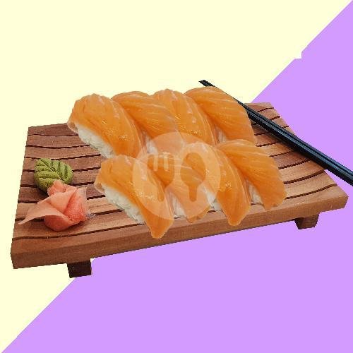 Salmon Nigiri Set menu Sushi Bushi, Seminyak