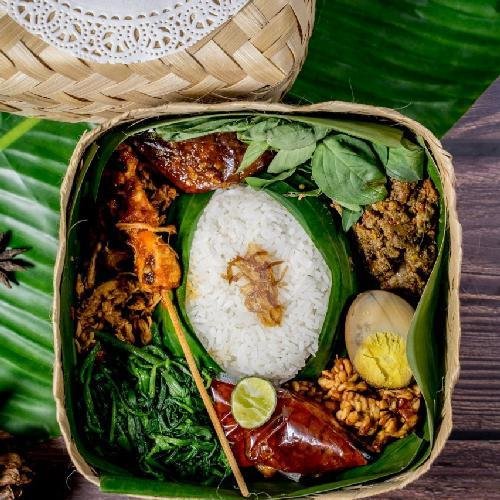 Nasi Besek A menu Dapoer Bu Kris, Denpasar