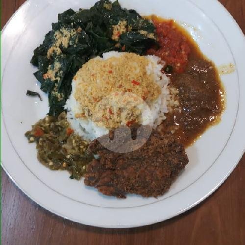 Nasi Dendeng menu Rumah Makan Minang Simpang Ampek, Buluh Indah