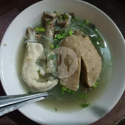 Bakso Besar Ceker menu Bakso Utomo, Denpasar