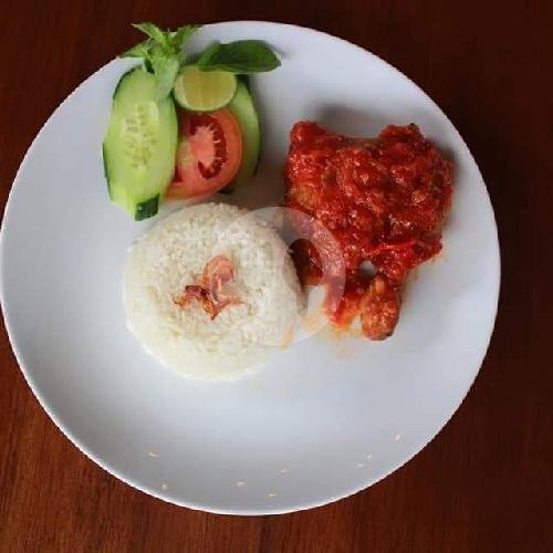 Paket Ayam Pedas Manis (Free Es Teh) menu M. Aboe Talib Kediri Tabanan