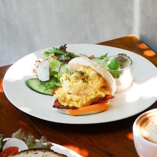Rehat Cafe: A Hidden Gem in Nusa Dua, Bali